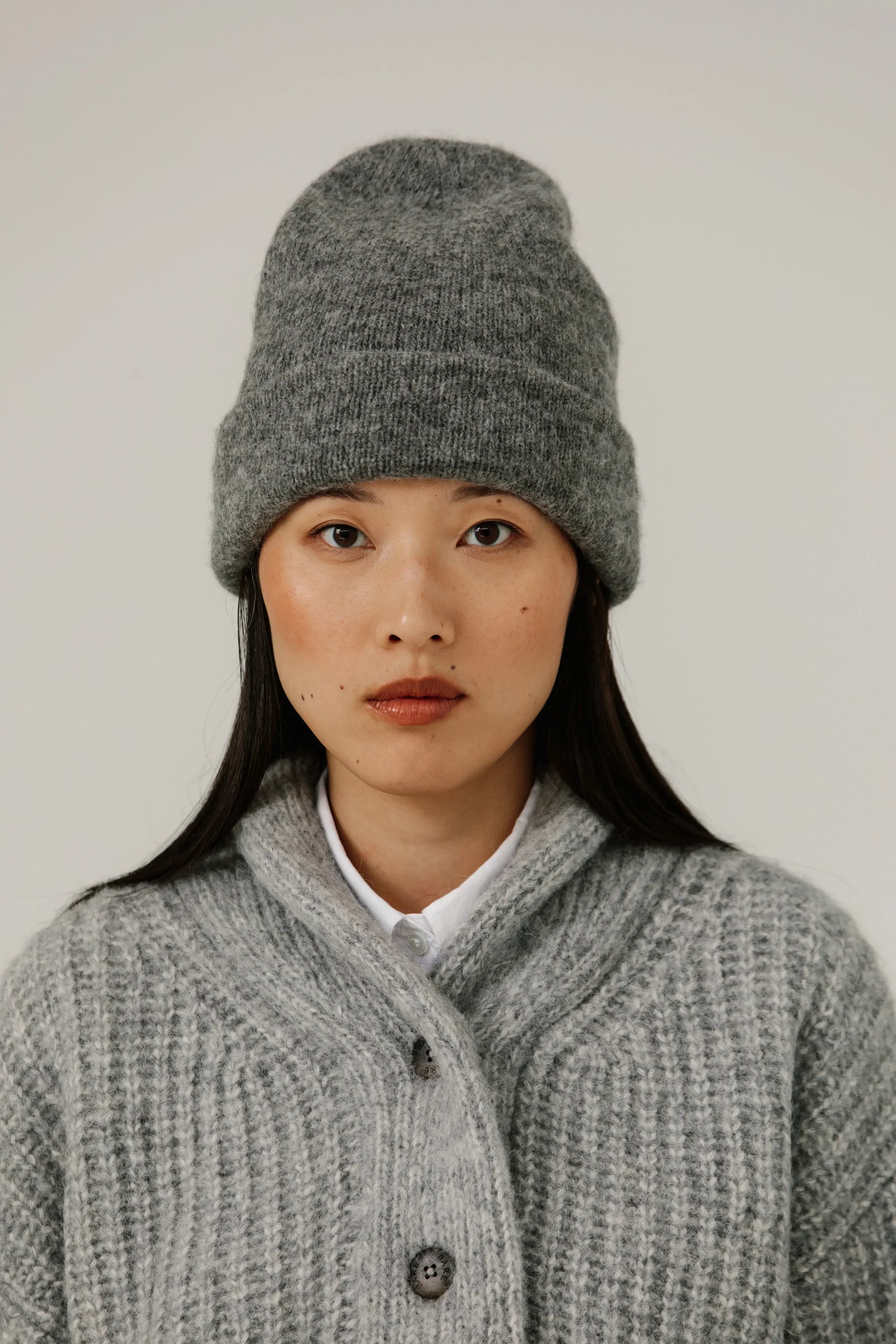 BARE KNITWEAR - ANDES ALPACA BEANIE - GREY- FW25