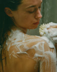 SALT & STONE - NETTOYANT POUR LE CORPS - ROSE NOIRE + OUD