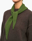 COLORFUL STANDARD - TRIANGLE EN LAINE DE MERINOS