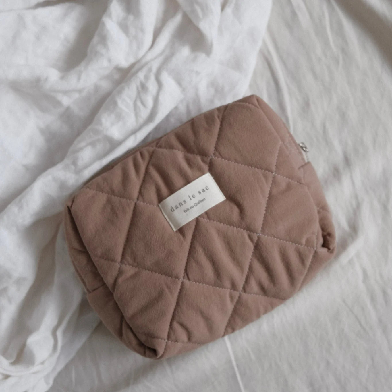 DANS LE SAC - POUCH MAMA