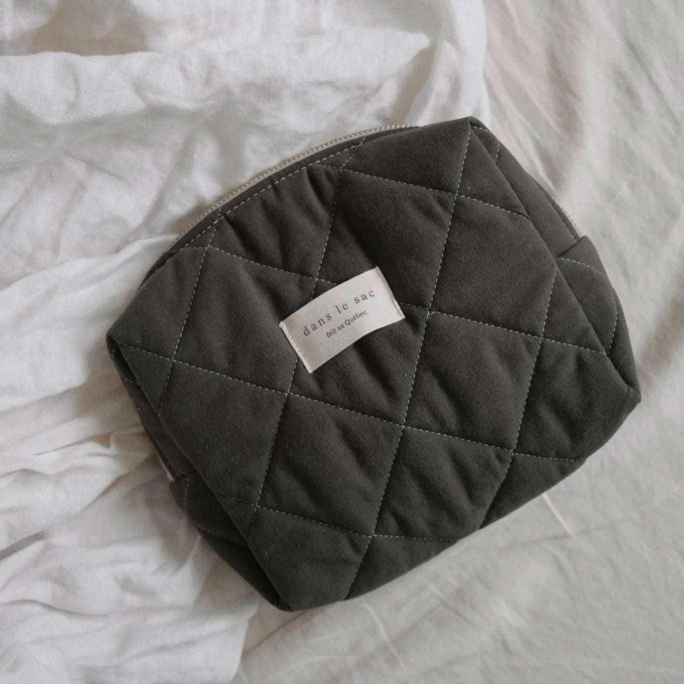 DANS LE SAC - POUCH MAMA