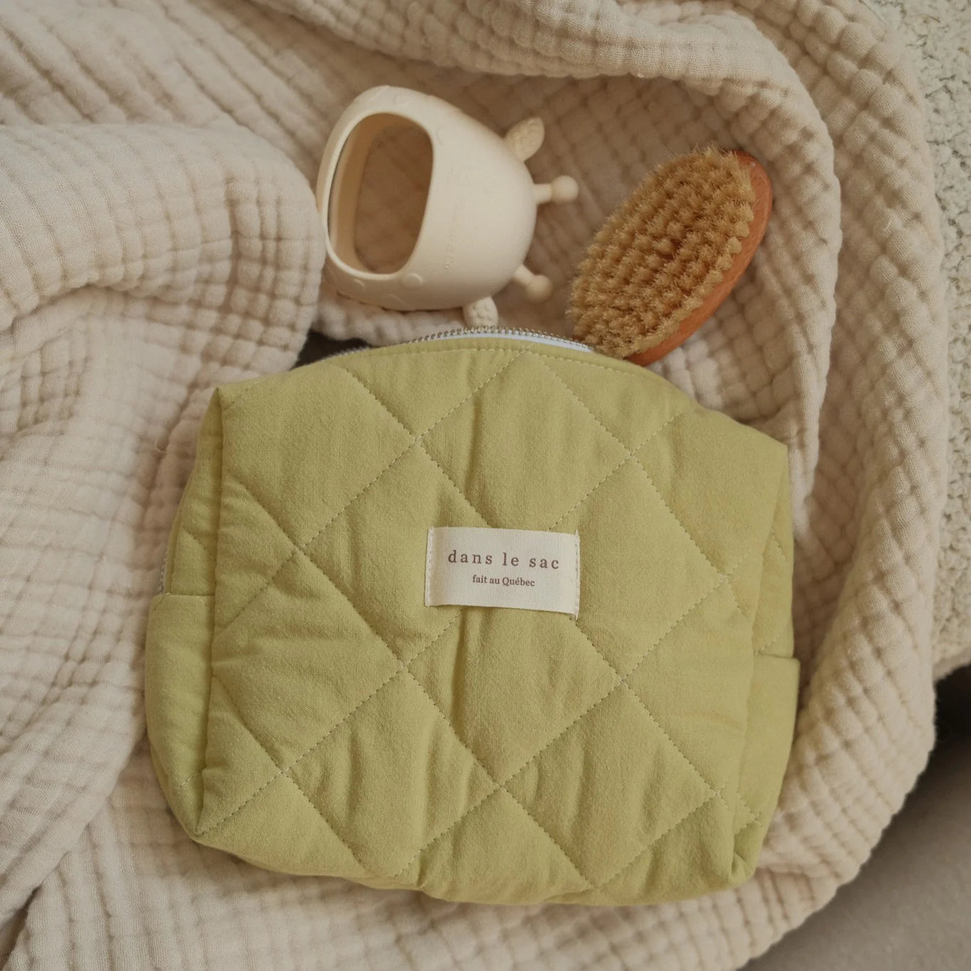 DANS LE SAC - POUCH MAMA