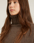 NAIF - LUME SWEATER - DARK TAUPE - AH25
