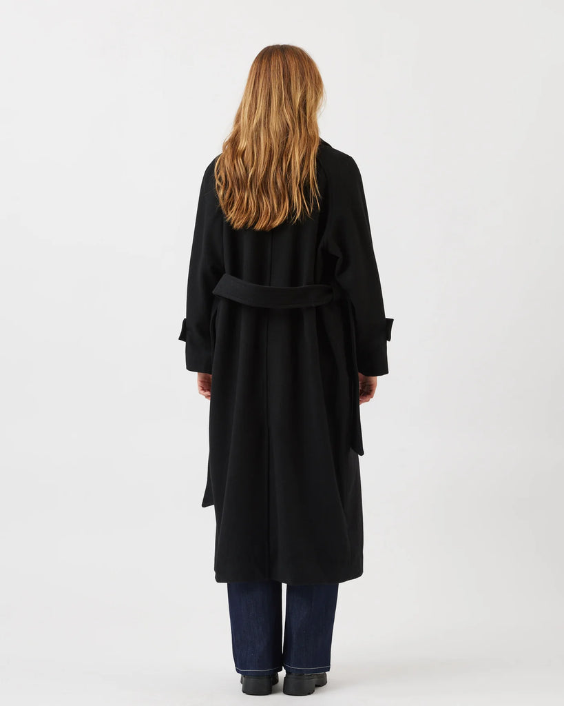 MINIMUM - LISSU TRENCHCOAT - BLACK - FW23