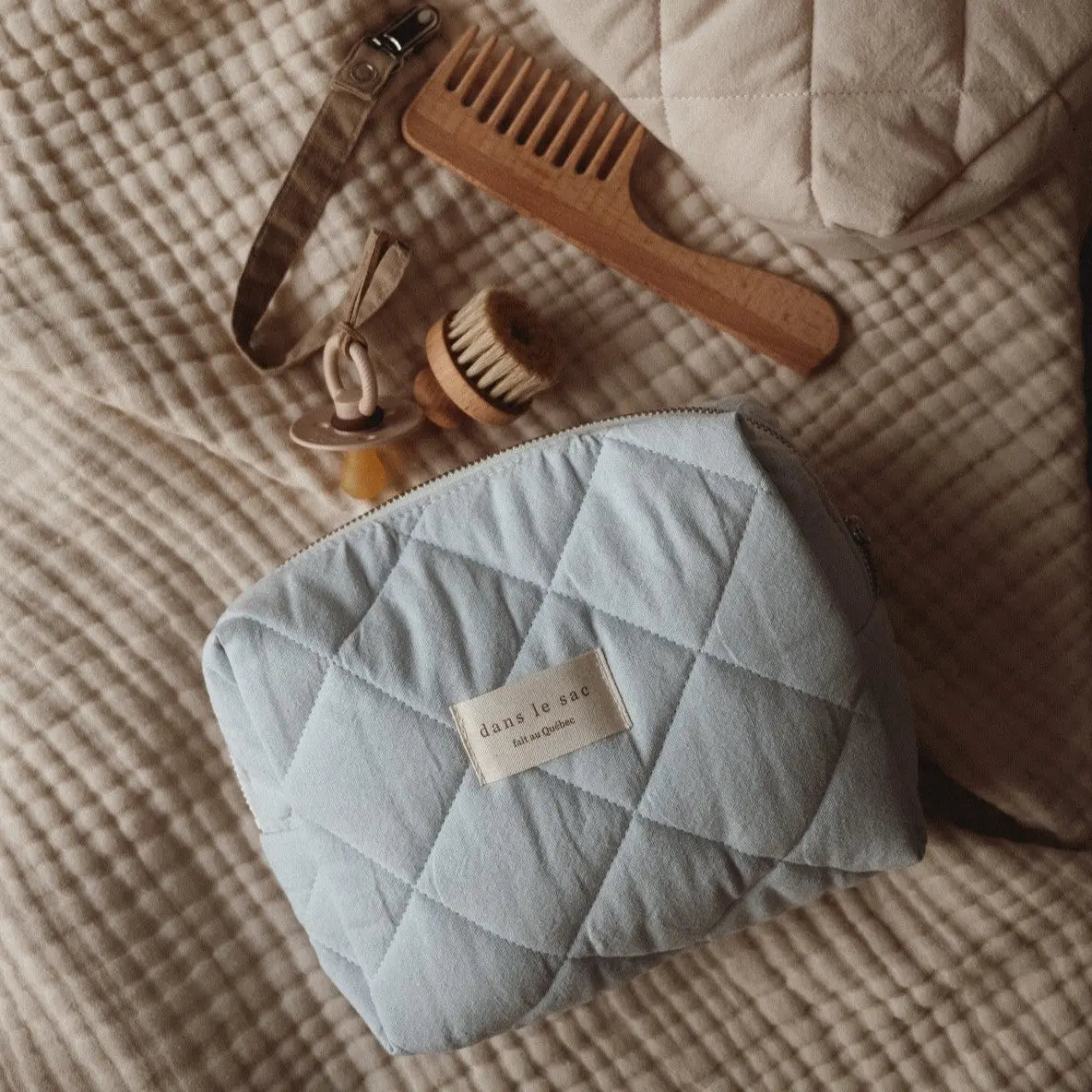 DANS LE SAC - POUCH MAMA