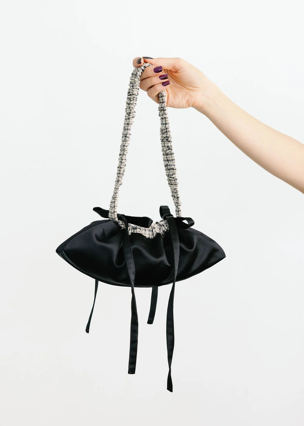 A BRONZE AGE - SAC HARICOT - NOIR/SANDY PLAID - AH26