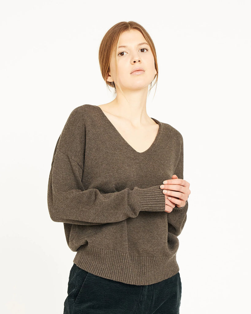 NAIF - PULL CLARA - MOCHA FONCÉ - AH23
