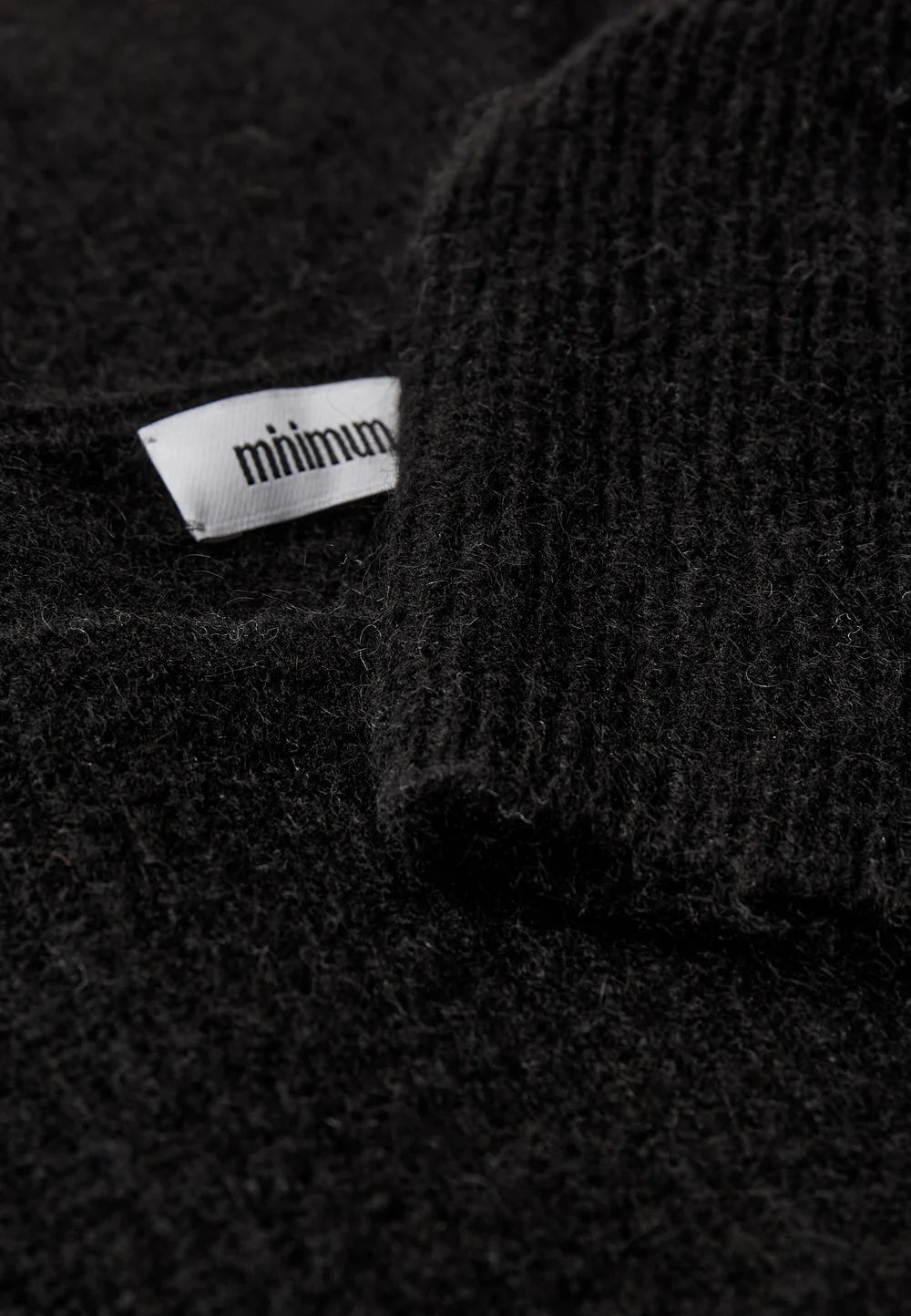 MINIMUM - CHANDAIL CALAHA - NOIR - AH26