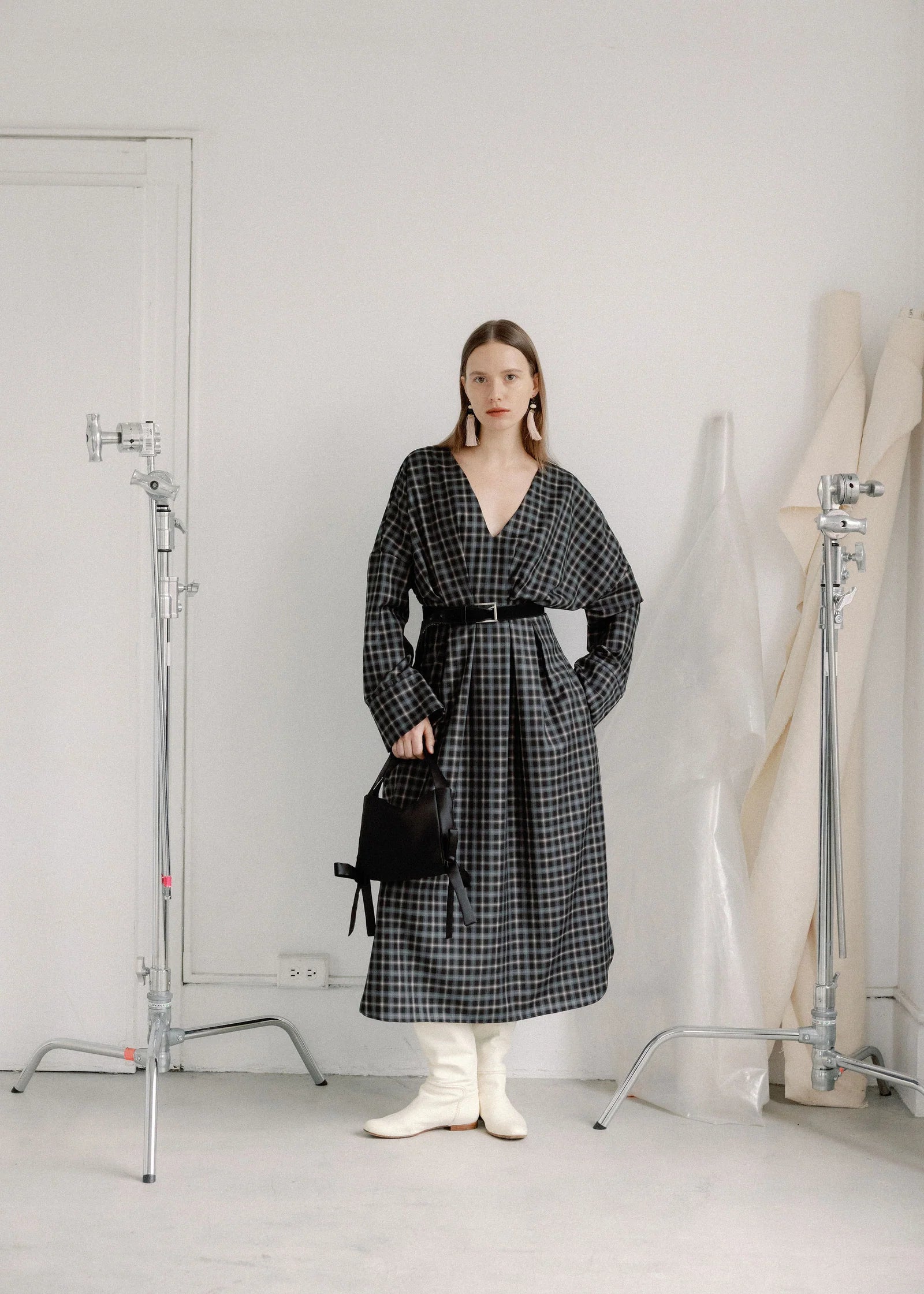 A BRONZE AGE - ROBE GRAMERCY - CHELSEA PLAID - AH26