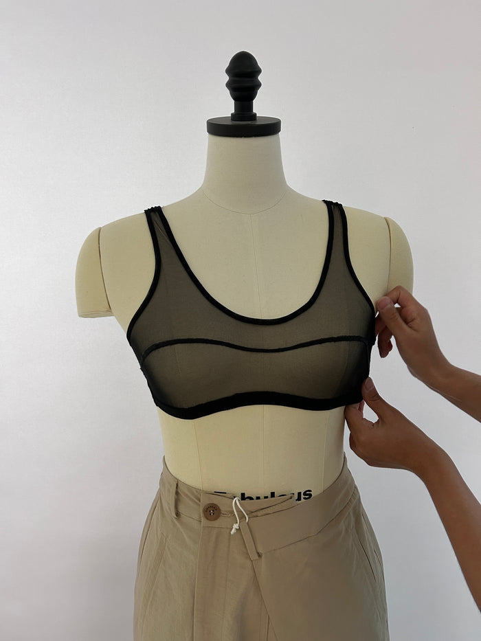 SIMONE WILD - NET BRA TOP - BLACK