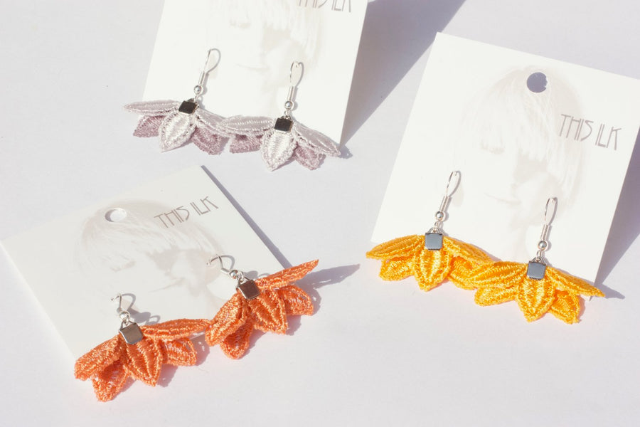 THIS ILK -  BOUCLES PETALUM SHORT