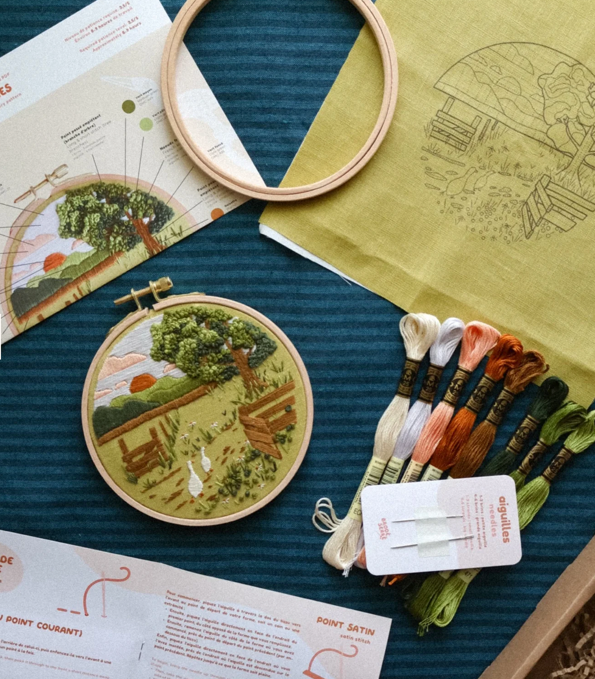 BRODÉ SERRÉ - DIY EMBROIDERY KIT - THE GEESE