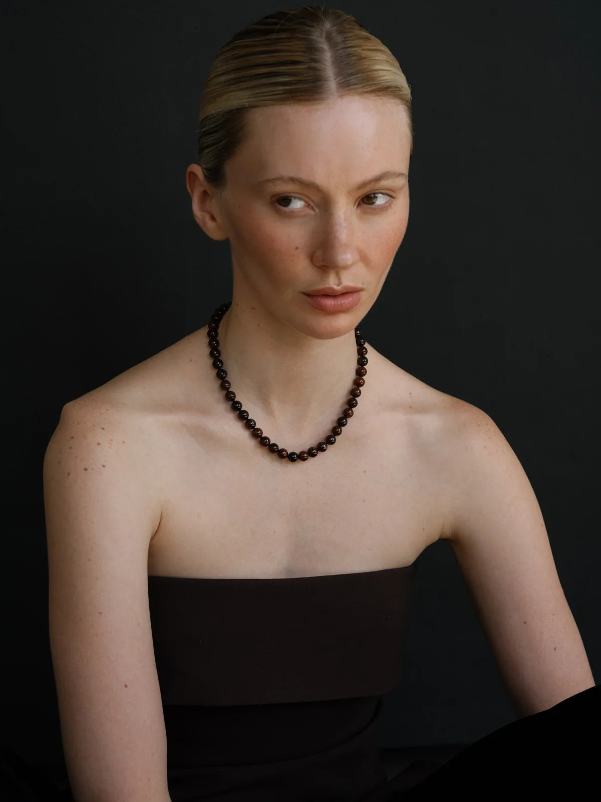 LISBETH JEWELRY - CLASSIC BEAD NECKLACE - HESSONITE