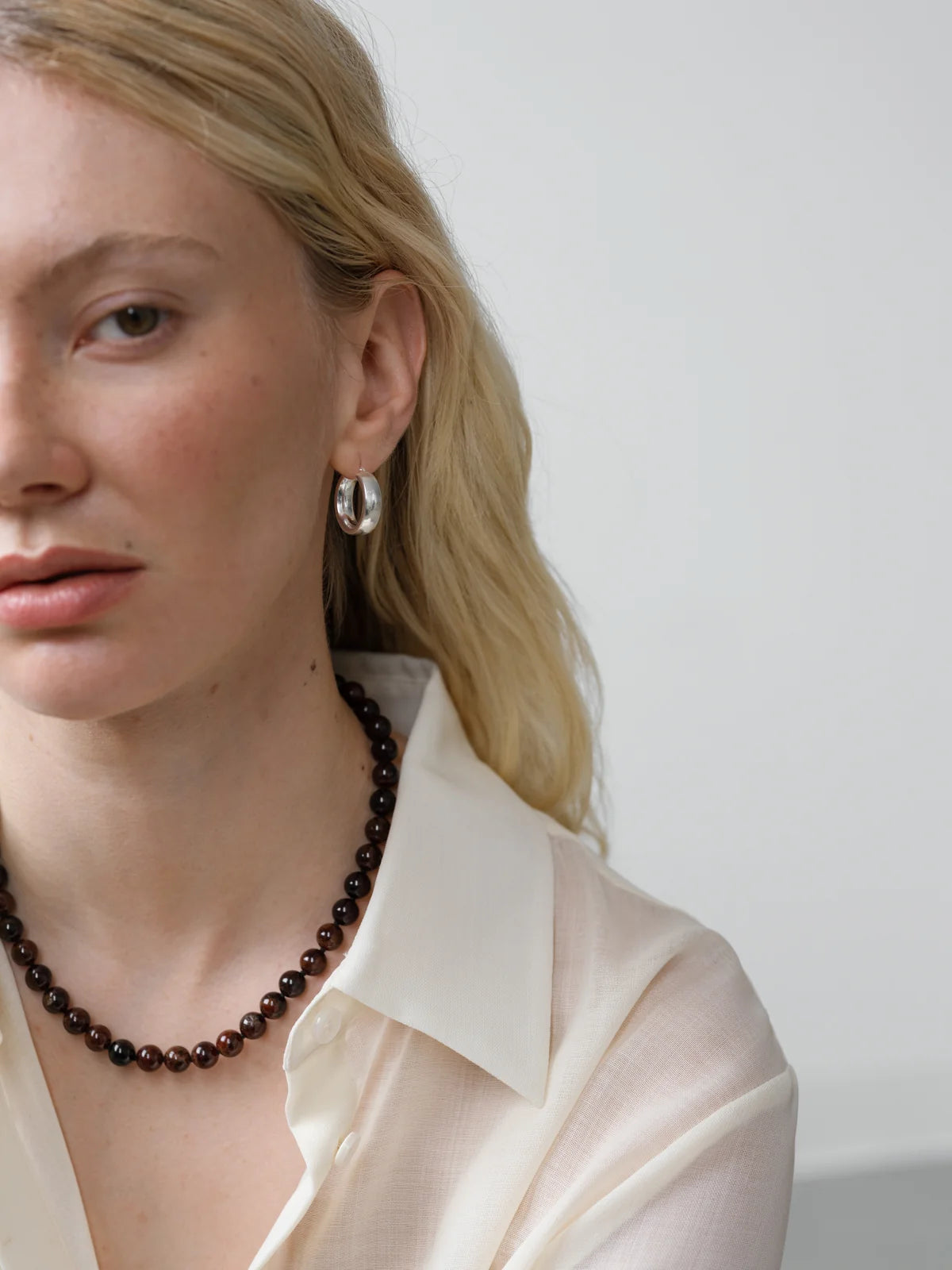 LISBETH JEWELRY - CLASSIC BEAD NECKLACE - HESSONITE