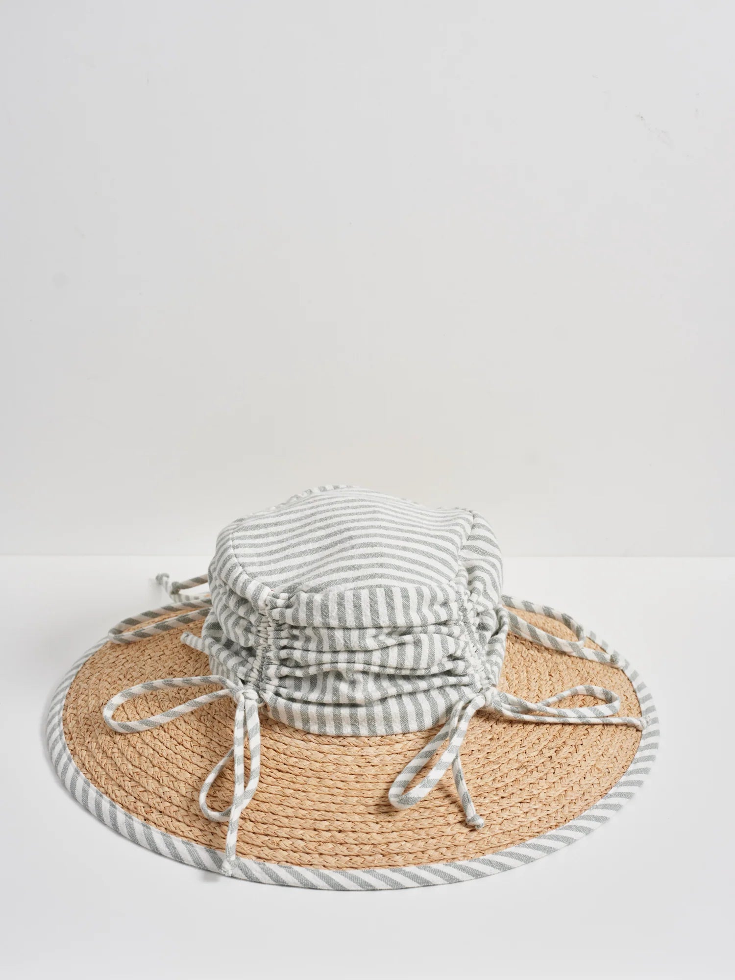 HEIRLOOM - ROSEMARY - CHAPEAU DE PAILLE