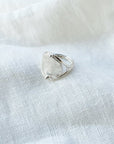 HAWKLY - SHIELD RING - SILVER