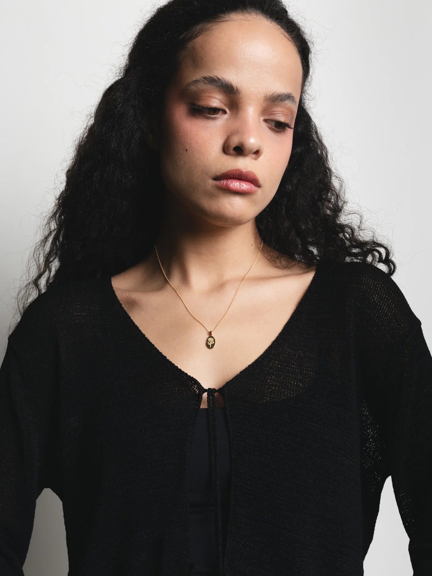 WOLF CIRCUS - ROSE NECKLACE - GOLD