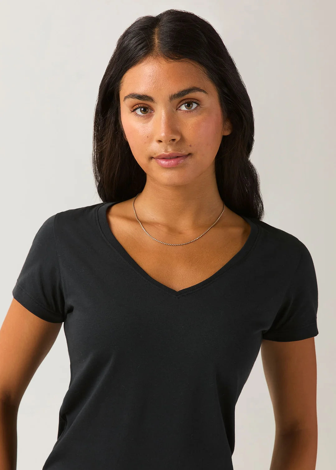 DUER - T-SHIRT SLIM PURE PIMA COL V - NOIR