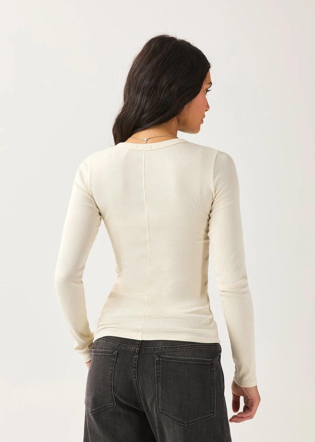 DUER - HAUT HENLEY COTON PIMA CÔTELÉ - ÉCRU