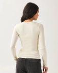 DUER - HAUT HENLEY COTON PIMA CÔTELÉ - ÉCRU