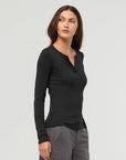 DUER - HAUT HENLEY COTON PIMA CÔTELÉ - NOIR