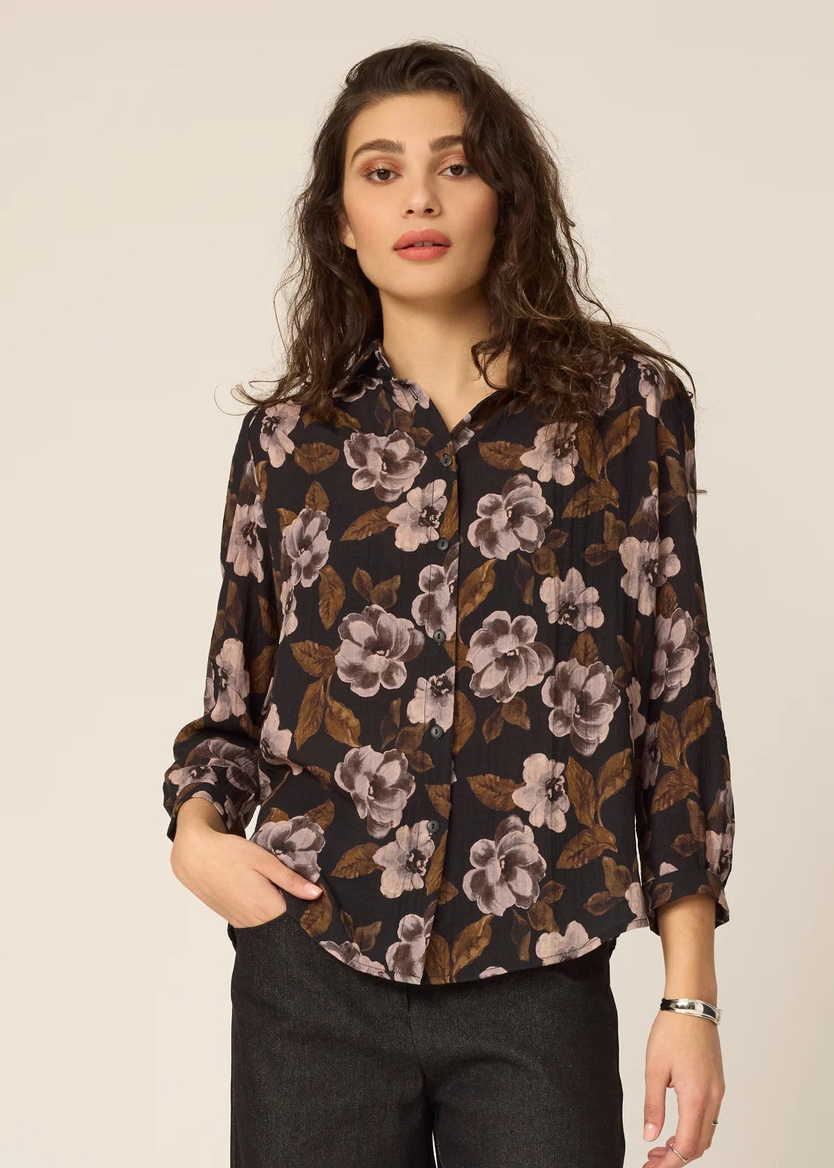 CHLO - HAUT JUNE - FLEURS NOIR - AH26