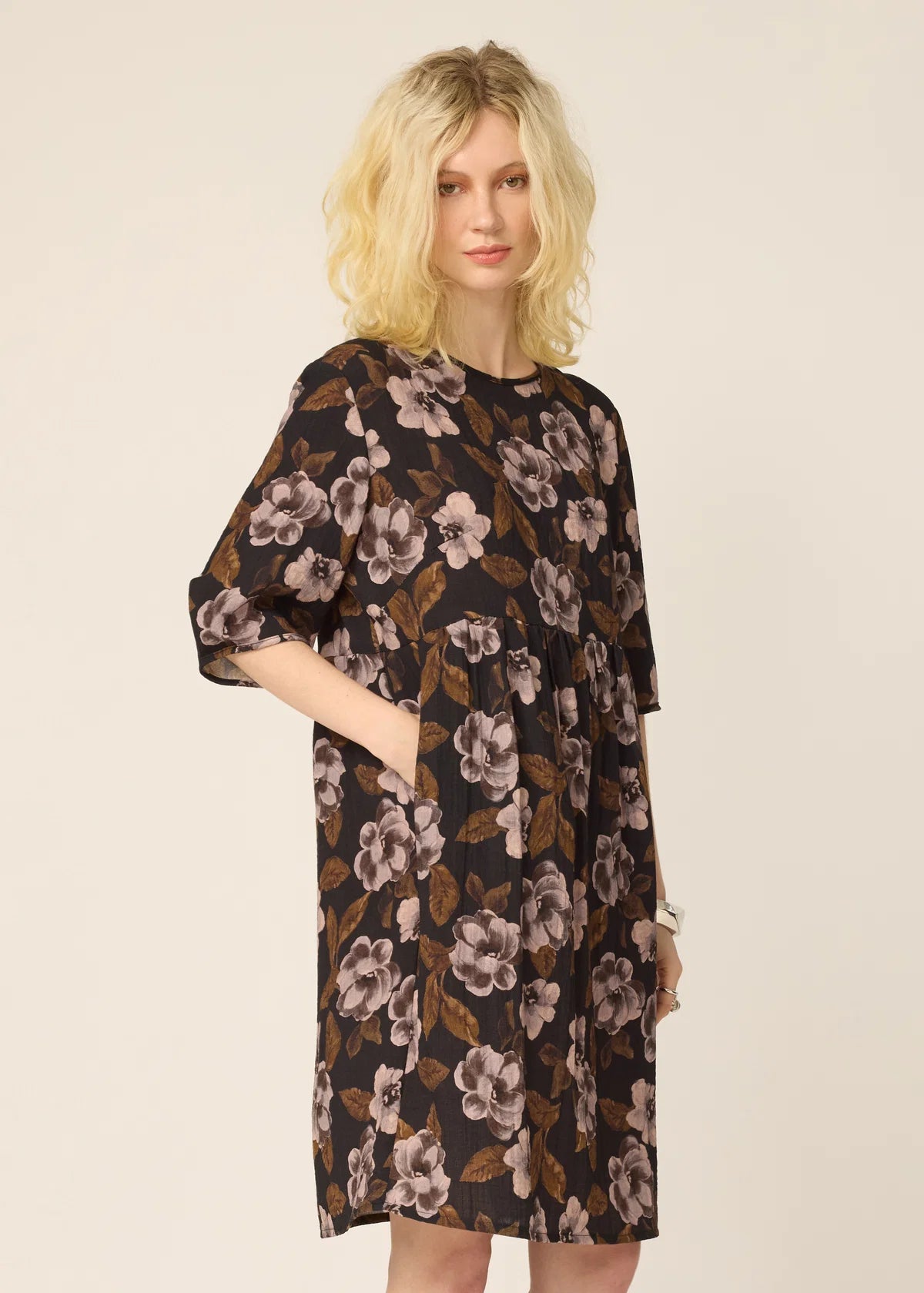 CHLO - ROBE EMMA - FLEURS NOIR - AH26