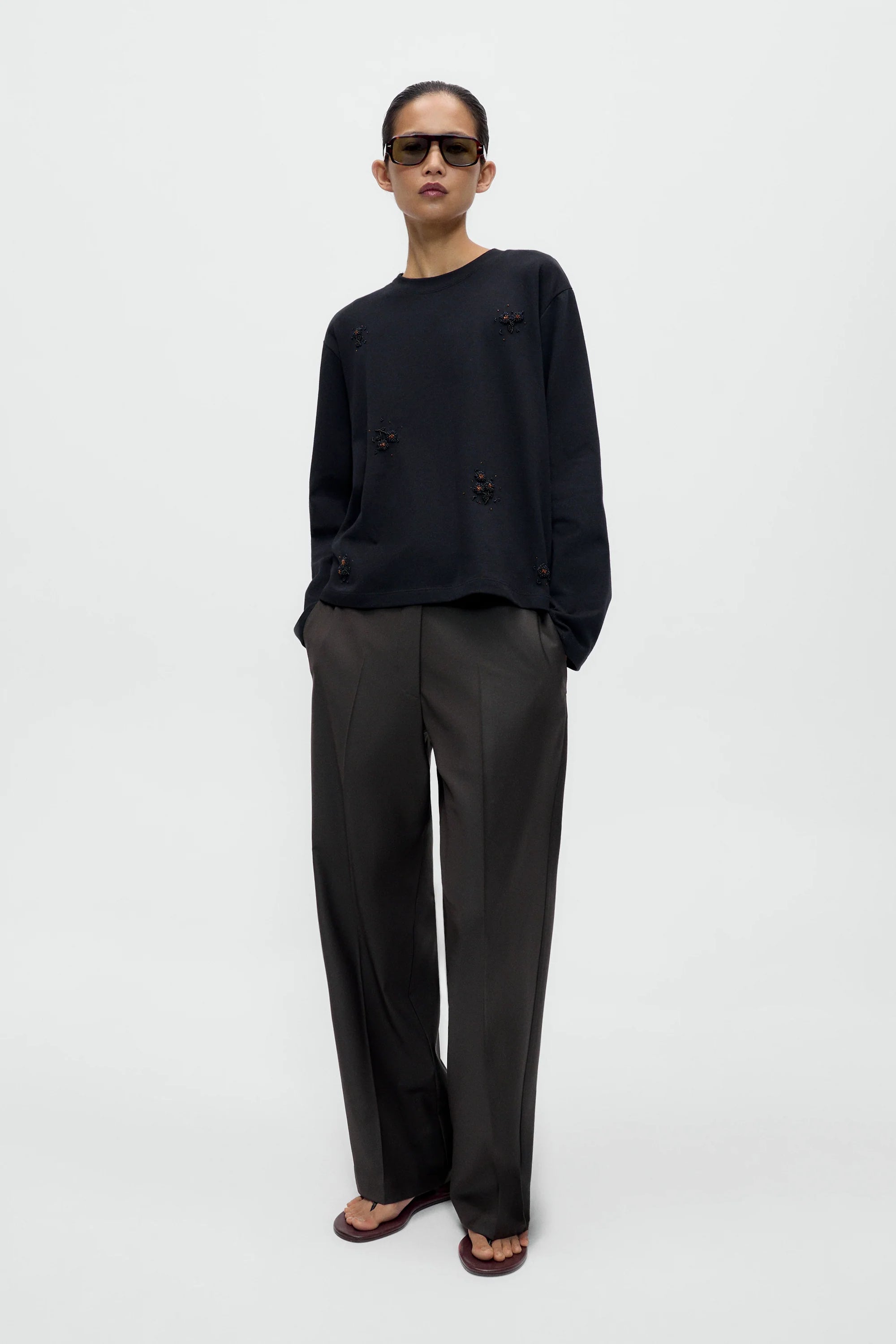 CORDERA - BLACK EMBELLISHED LONG-SLEEVED T-SHIRT - PF26