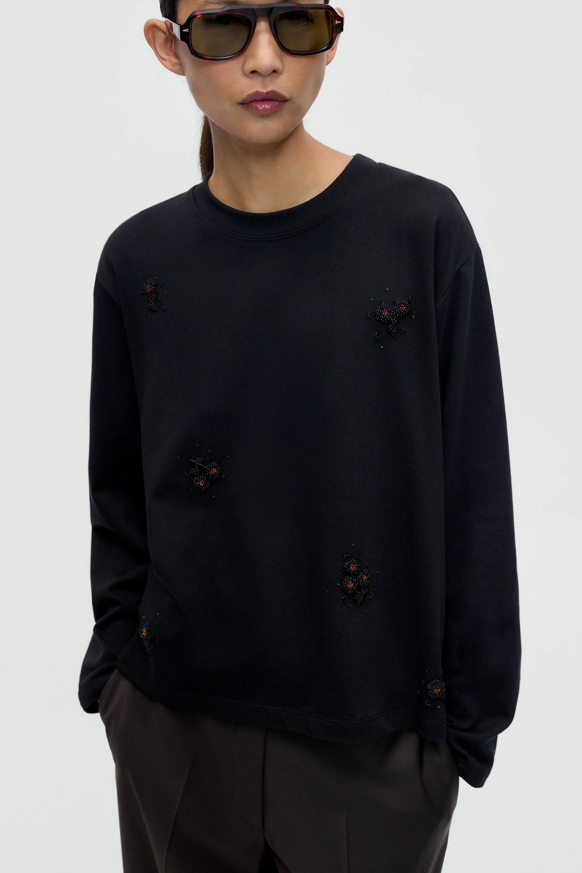 CORDERA - BLACK EMBELLISHED LONG-SLEEVED T-SHIRT - PF26