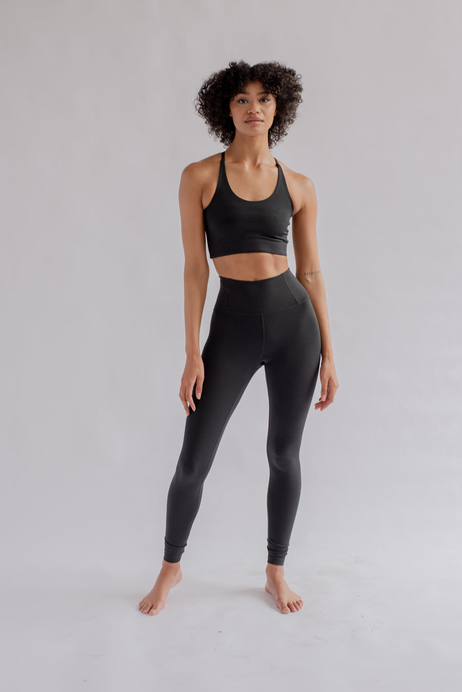 GIRLFRIEND COLLECTIVE - FLOAT LEGGING TAILLE HAUTE 28.5 - NOIR