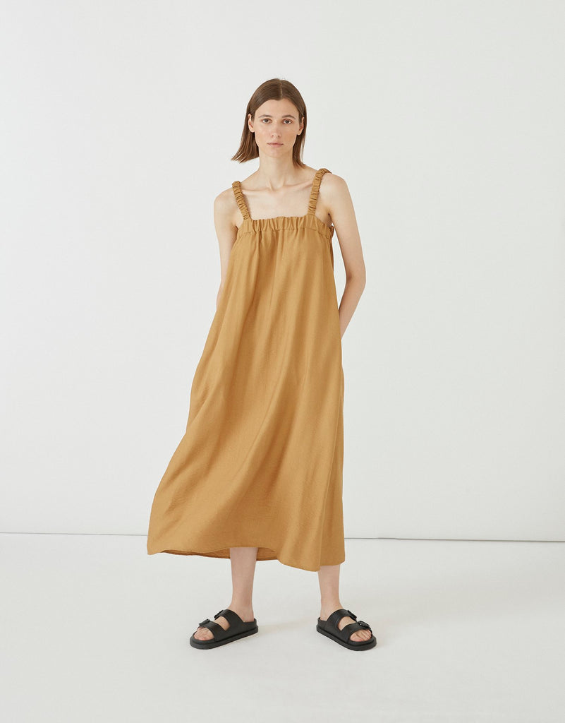 DIARTE - FINA DRESS - CAMEL - SS23