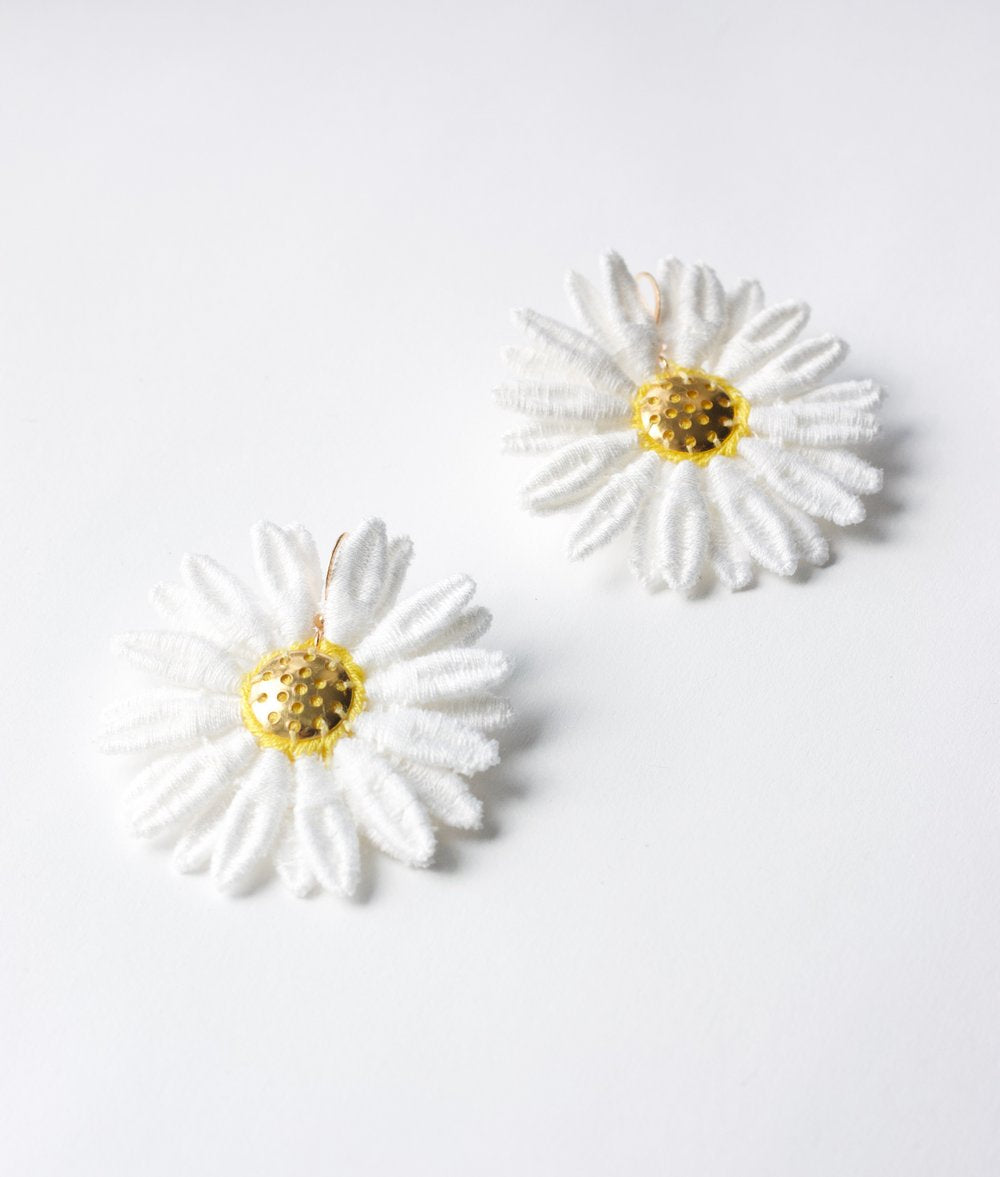 THIS ILK - BOUCLES MARGUERITE
