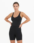 VUORI - CROP HALO PERFORMANCE TOP - BLACK HEATHER