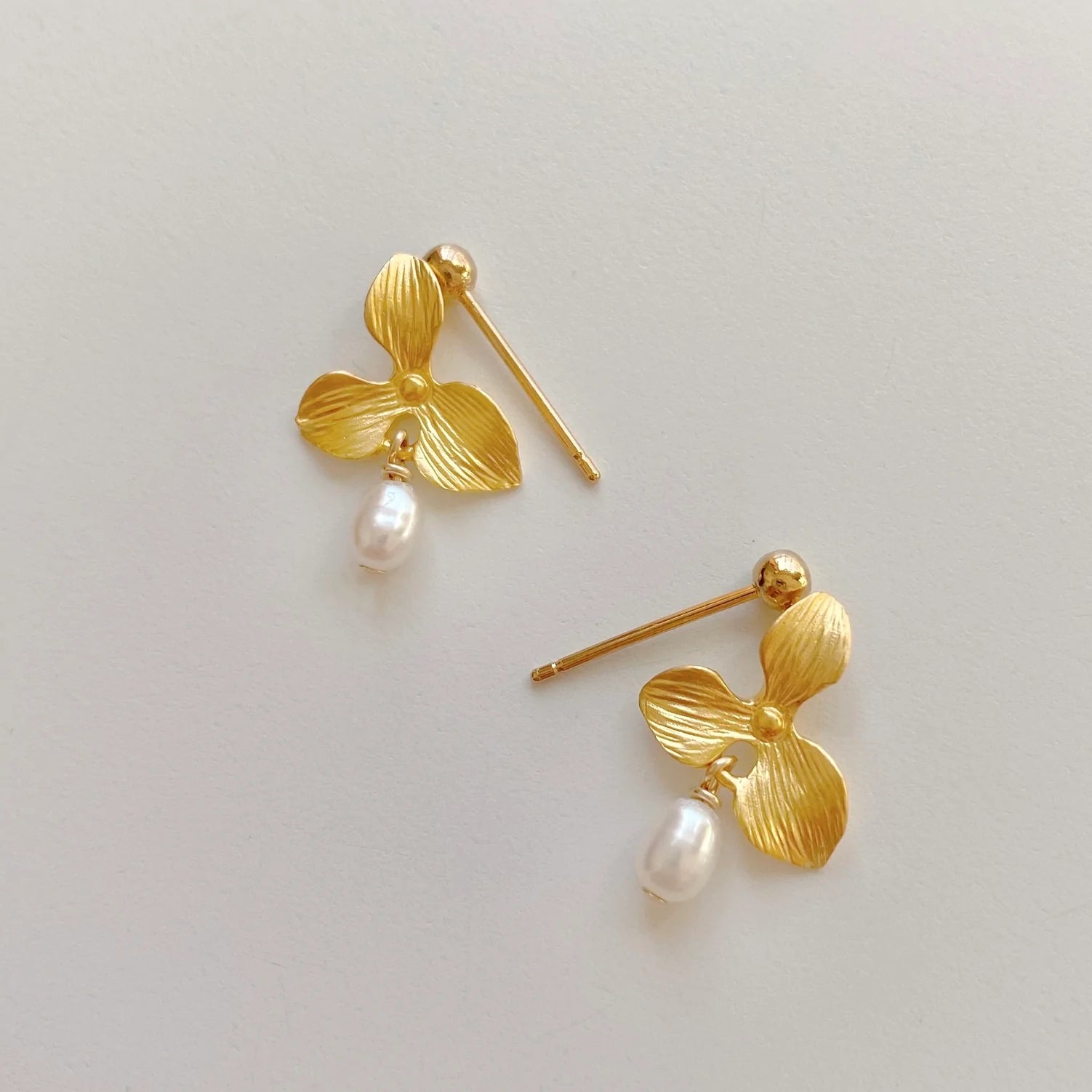 NOEMIAH - ANETTE EARRINGS - FRESHWATER NATURAL PEARLS